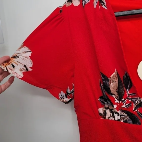 NWT Promesa Floral High Low - Picture 4 of 8